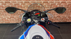 BMW M1000 RR